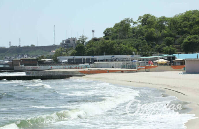 пустые пляжи