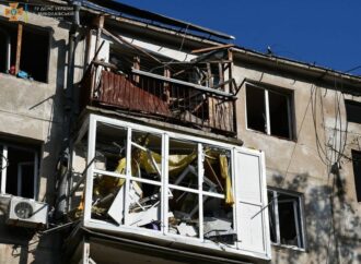 Рашисти вдарили ракетами по Миколаєву – загиблі (фото, відео)