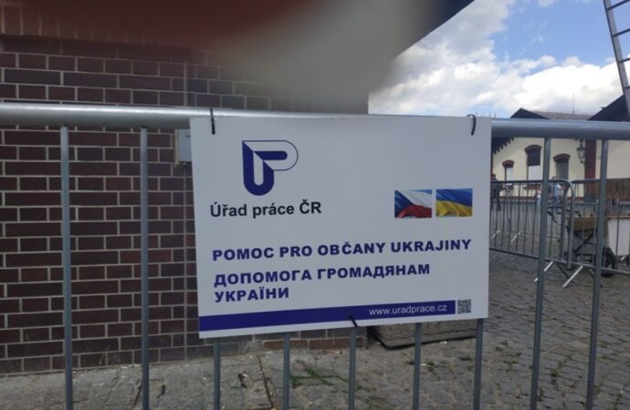 Дорожні нотатки «Одеського життя»: Як українці в Празі допомогу отримують