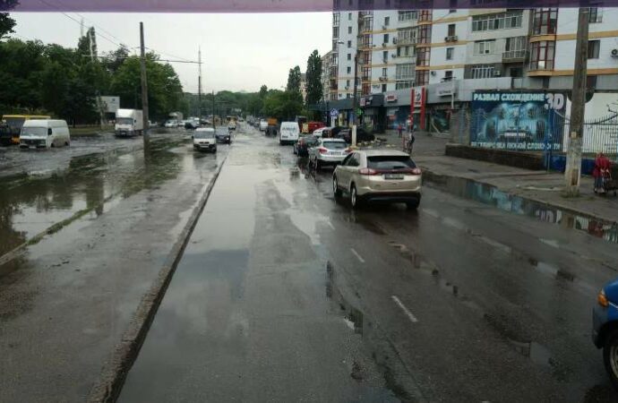 Последствия ливня в Одессе5