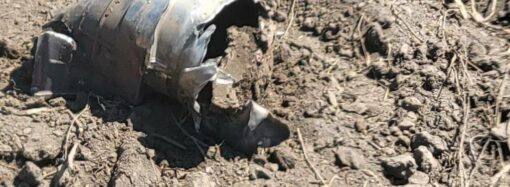 Одесситам показали обломки ракеты, сбитой над Одесской областью 29 июня (фото)
