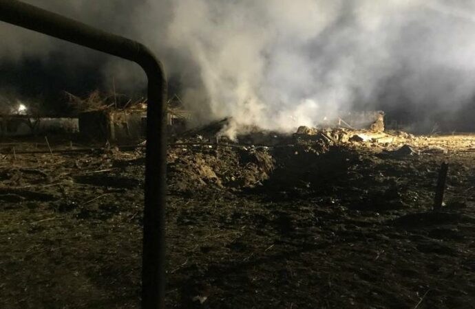 Последствия ракетного удара в Одесском районе2