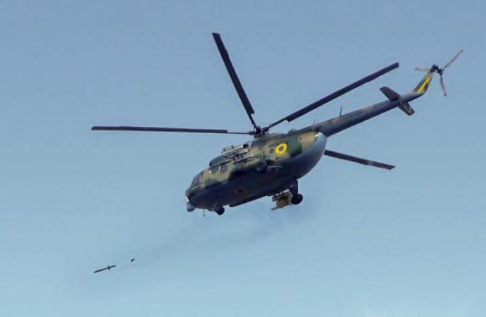 На Півдні України літаки та вертольоти ЗСУ завдали ударів по окупантам