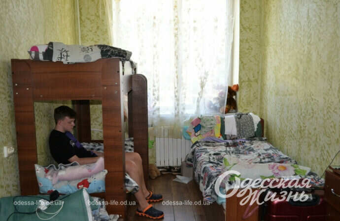Как Одесский детский центр переселенцам помогает (фоторепортаж)