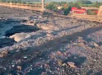 ВСУ разбили Антоновский мост – опубликовано видео