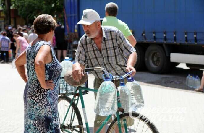 Николаев, подвоз воды11