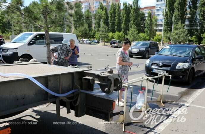 Николаев, подвоз воды7