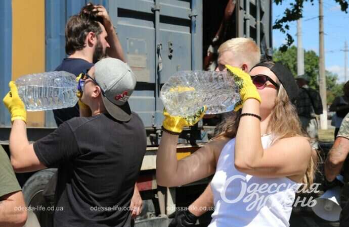 Николаев, подвоз воды8