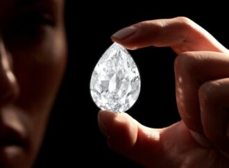 Как выгодно продать бриллианты через скупку