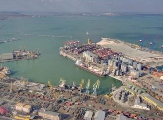 Порти Одеси, Чорноморська та Южного відновлять відвантаження зерна