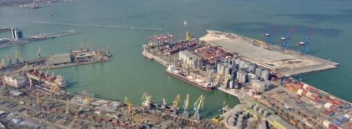 Порти Одеси, Чорноморська та Южного відновлять відвантаження зерна