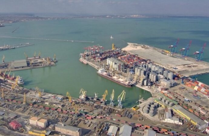 Порты Одессы, Черноморска и Южного возобновят отгрузку зерна