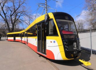 Одесский электротранспорт заработал: трамваи и троллейбусы выходят на маршруты