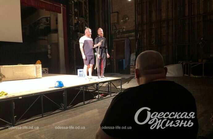 Премьера в Украинском театре4