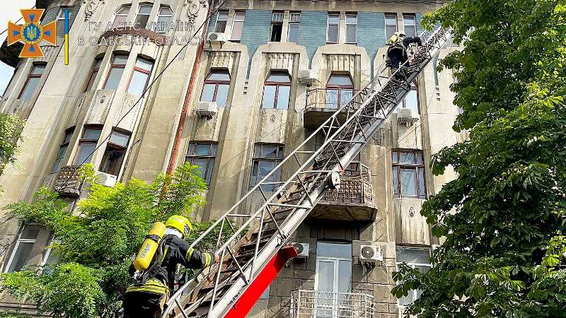 пожар на Екатерининской в Одессе2