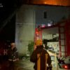 Масштабный пожар в Одессе: на Агрономической полыхало общежитие (видео, фото)