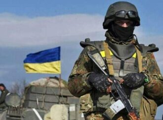 Чи продовжать воєнний стан в Україні?