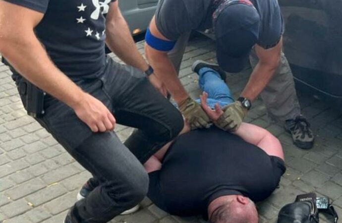 В Одессе бандиты похищали людей и вымогали у них деньги
