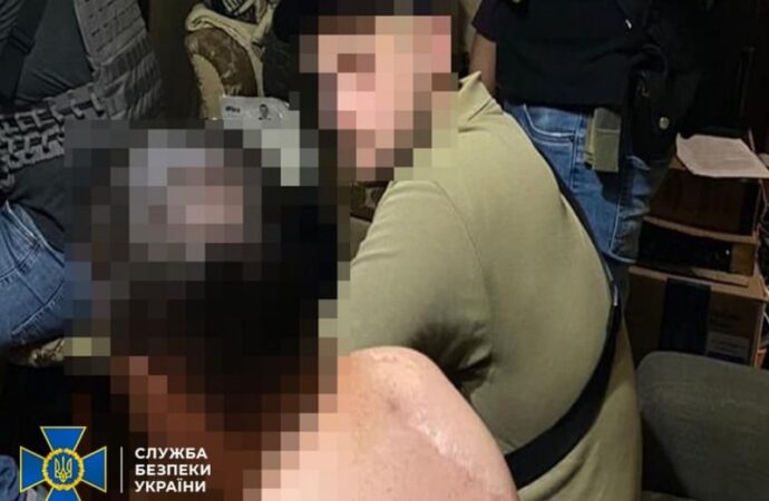 Наводили ракети та артилерію на одеських резервістів: затримано агентів ФСБ