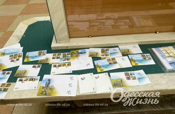 Гашение марки с псом Патроном в Одессе10