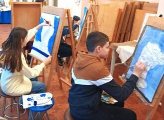 В Одессе возобновила работу известная художественная школа из Мариуполя