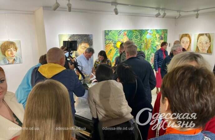 Презентация новой книги Аркадия Рыбака, пресса