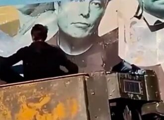Илон Маск, прощай: в Одессе избавляются от билбордов с оскандалившимся миллиардером