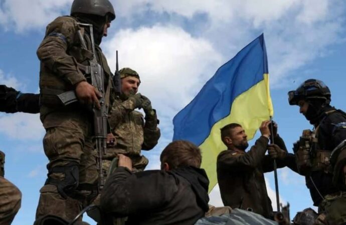 Війна в Україні, день 233: як борються наші захисники та захисниці