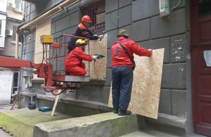 одесситы помогают николаевцам