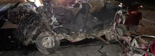 Смертельна аварія на трасі Одеса – Київ: вантажівка розчавила легковик