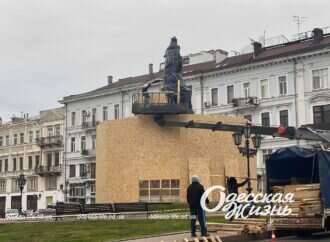 В Одесской мэрии рассказали о судьбе памятника Екатерине ІІ и что будет на его месте (видео)