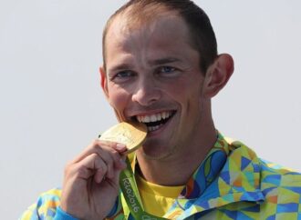 Зачем одесский спортсмен выставил на аукцион свои медали?