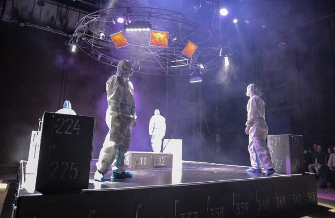 Спектакль Метод8