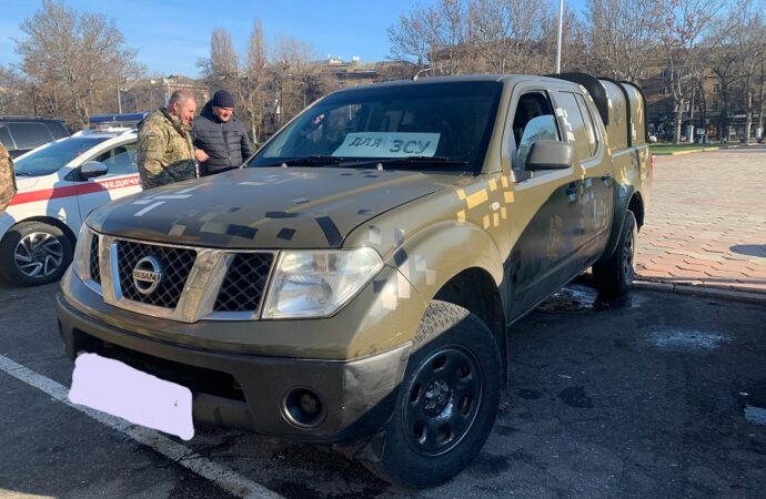 Аграрии Одесской области передали авто для противовоздушной обороны (фото)