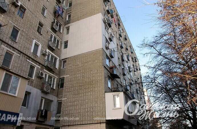 Одесская Михайловская, многоэтажка