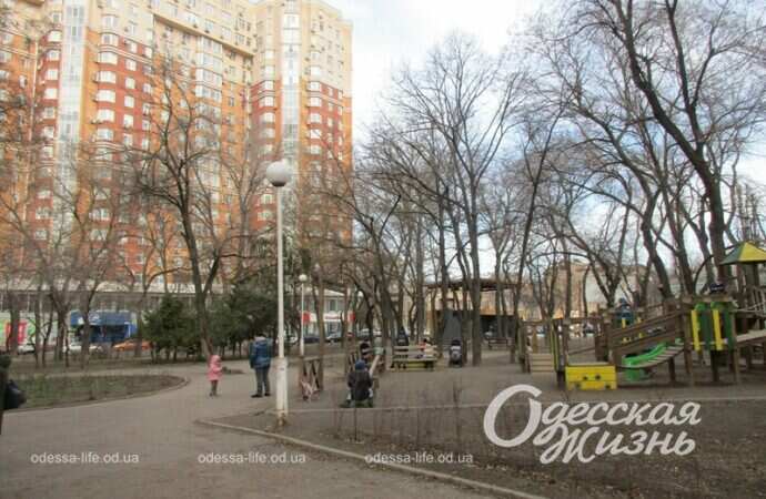 Серединский сквер4