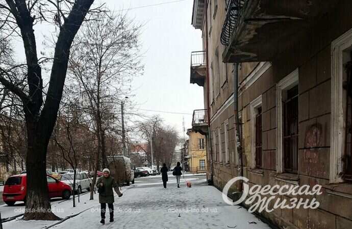 Январь в Одессе, дом, дорога