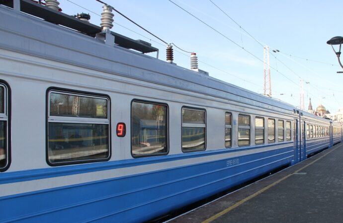 Одесская железная дорога отменила 3 электрички