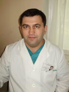 Ортопед-травматолог высшей категории Юрий Шимон