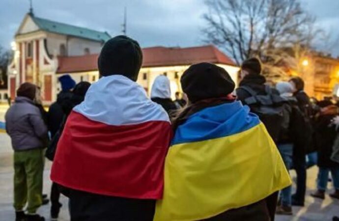 Допомога країн Європи українським біженцям: що змінилося у 2023 році?