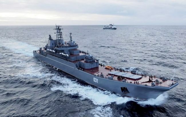 У Чорному морі 15 російських кораблів: на що вони здатні?