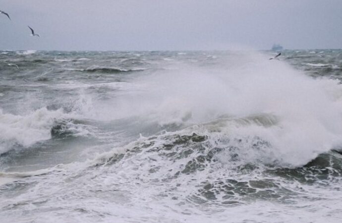 Погода в Одессе 11 января: штормовой ветер продолжится?