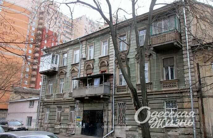 Дом, где жил Сашка-музыкант