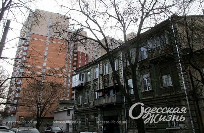 Дом, где жил Сашка-музыкант на улице Садиковской в Одессе