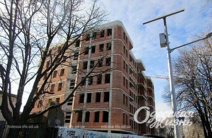 Одесский бульвар Жванецкого, новострой