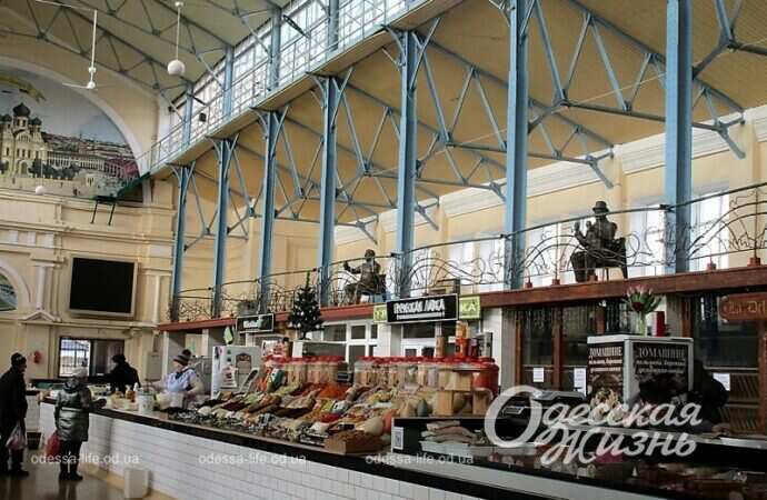 Одесский Новвый базар, в корпусе