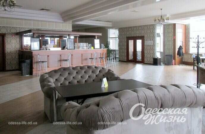 Зал стадиона Черноморец, Пункт незламности