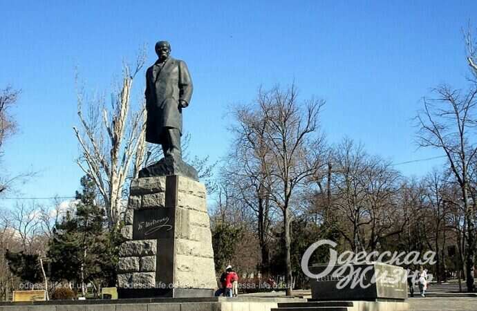 Памятник Тарасу Шевченко в Одессе