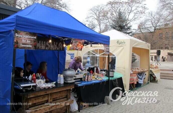Угощение на фестивале в Одессе