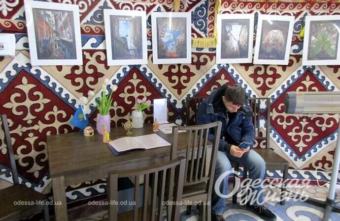 интерьер юрты несокрушимости